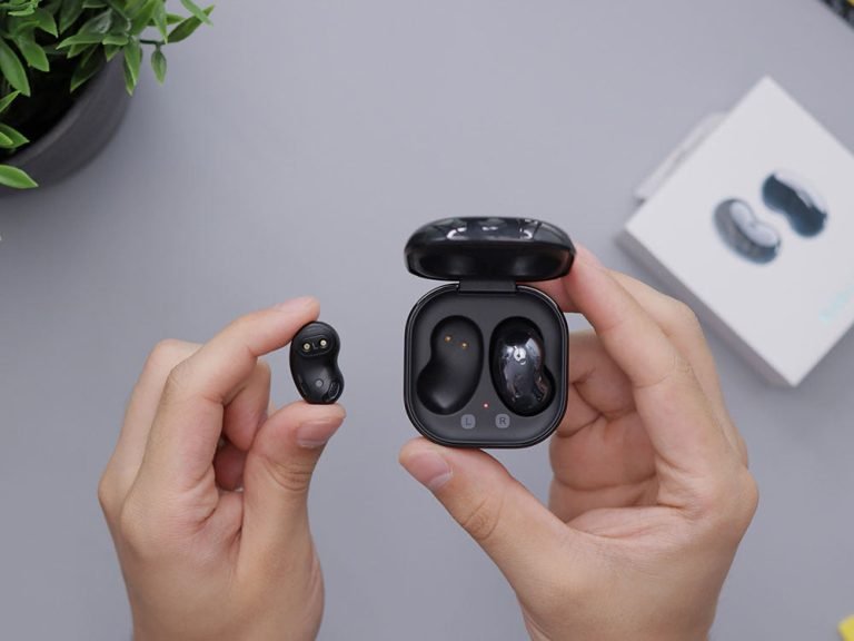 daniel romero K63lOA4Ijyk unsplash Home Lator