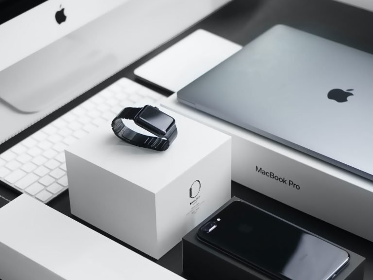 julian o hayon Bs zngH79Ds unsplash scaled 1 Home Lator